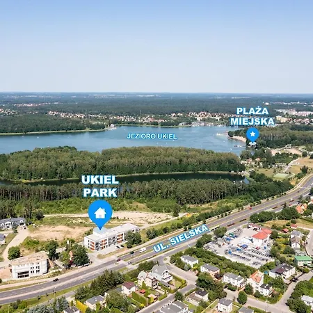 Ukiel Park 31 Przy Plazy Miejskiej I Lesie - Free Parking, Klimatyzacja ,Fv Olsztyn  Exterior photo
